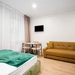 Airport-bus - 13 North - Family 10 Apartmán Tallinn